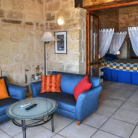 Farmhouse Cala Qala